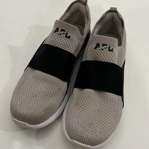 APL Women's Techloom Bliss Sneakers - Size 9